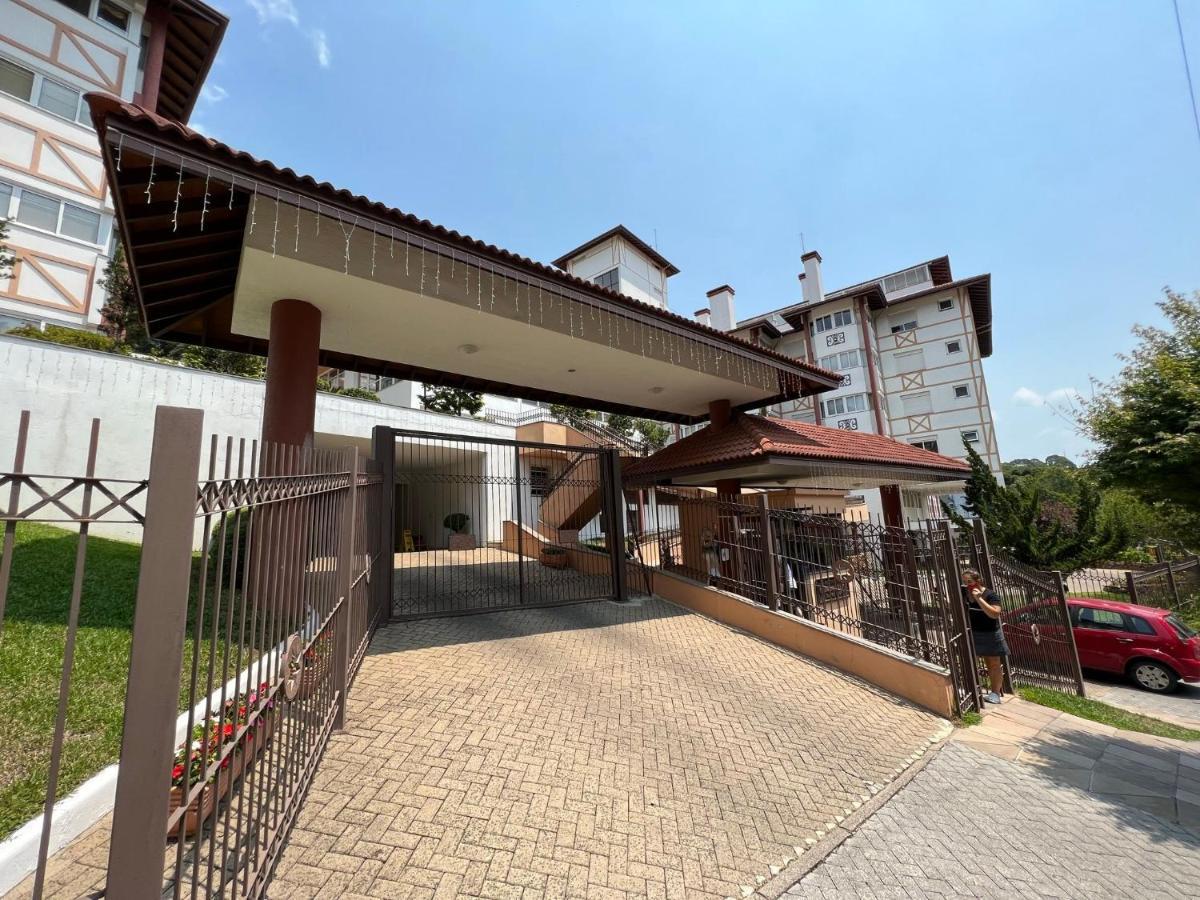 Mrg -Gramado Village -1D - 4 Minutos Da Borges De Medeiros Exterior photo